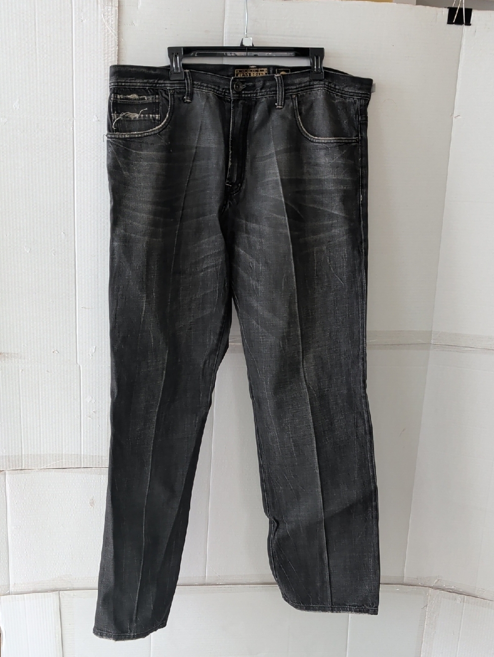 Akoo Men's Black Distressed Straight Jeans SZ 40 Chic Casual